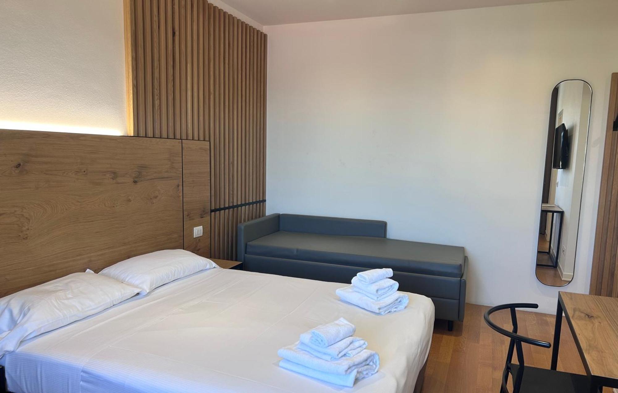 Hotel Mauro Sirmione Buitenkant foto