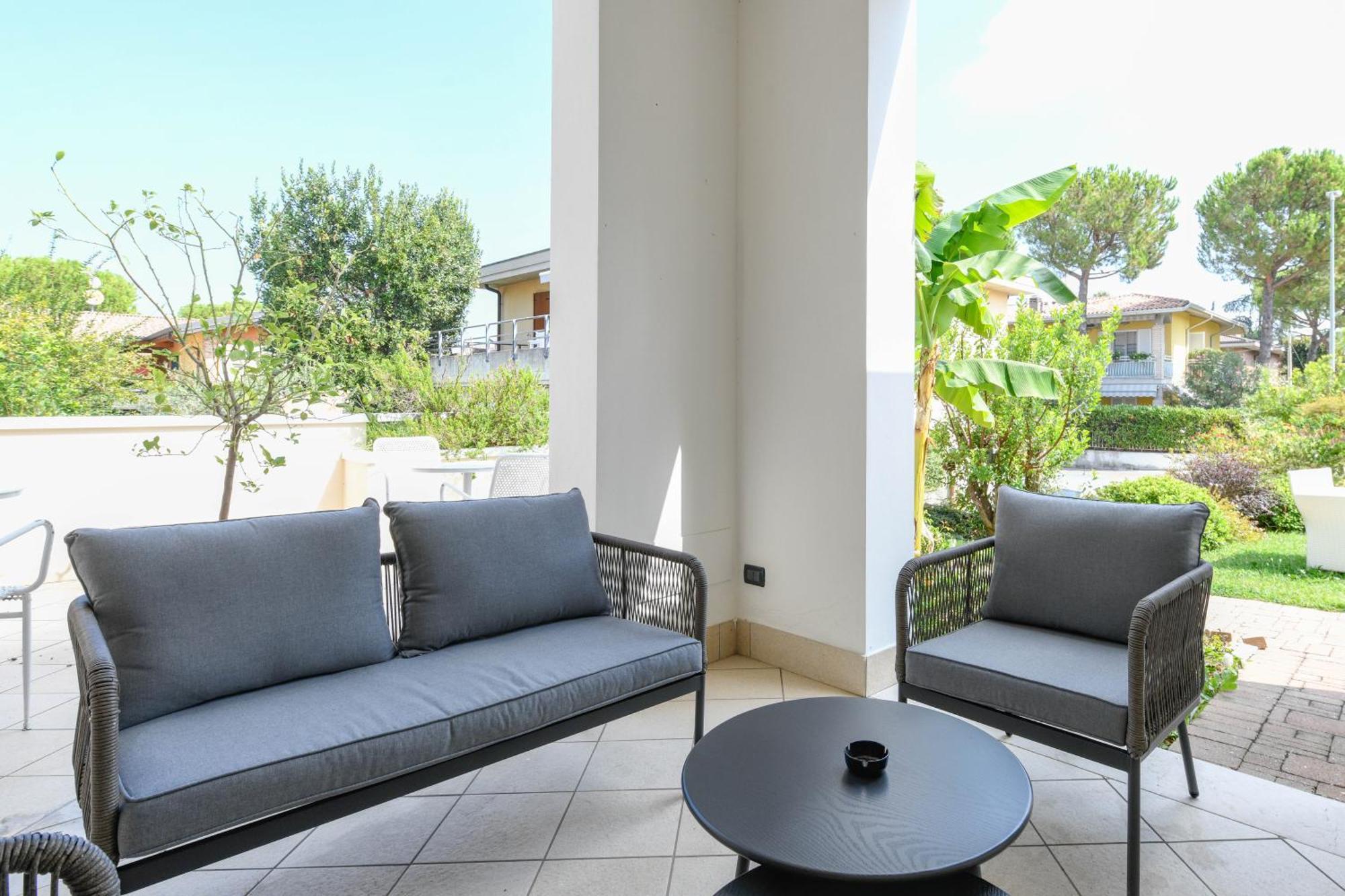 Hotel Mauro Sirmione Buitenkant foto