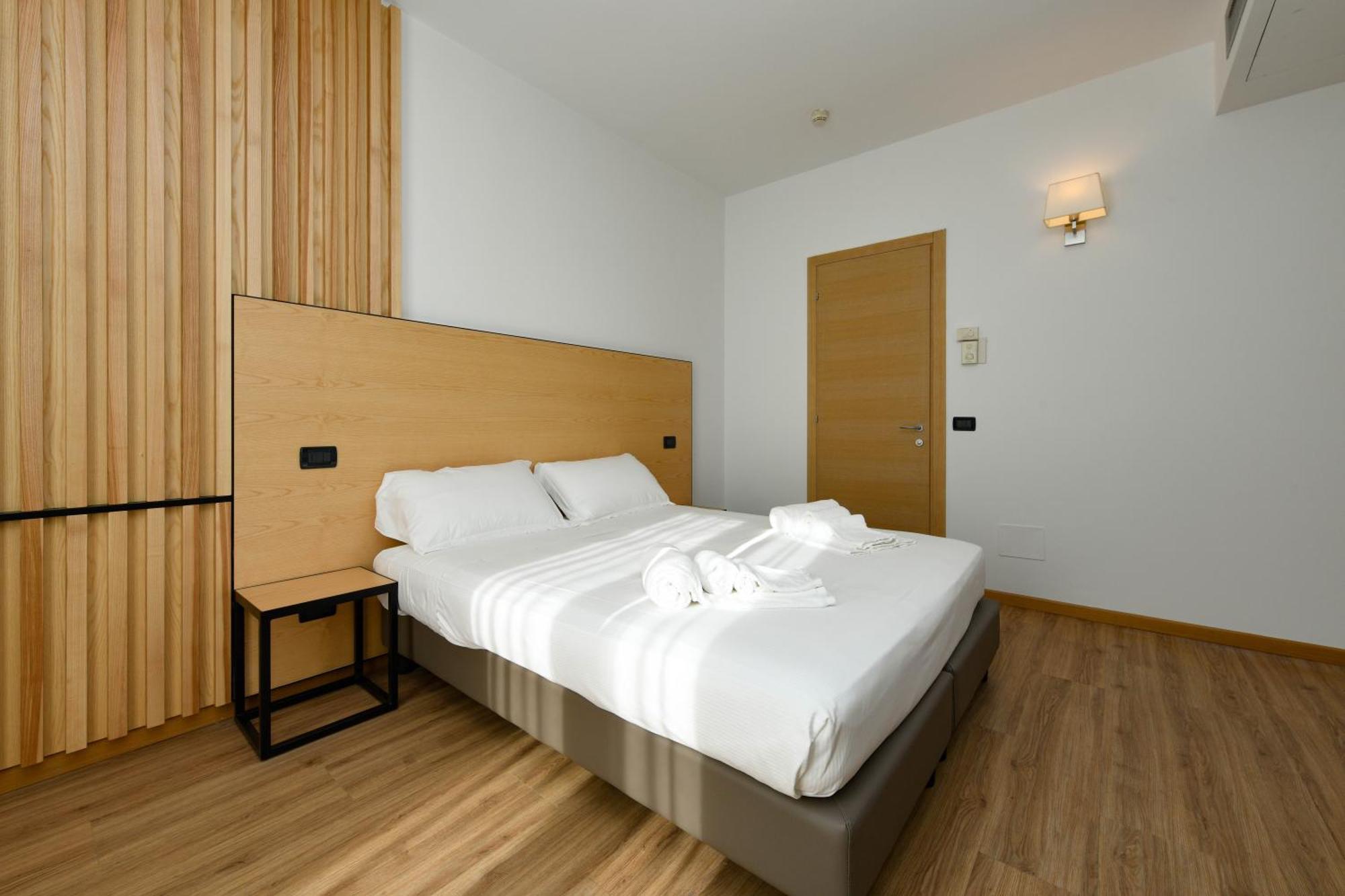 Hotel Mauro Sirmione Buitenkant foto